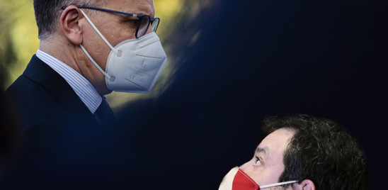 Duello a distanza tra Salvini e Letta sul fisco