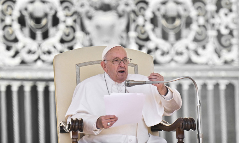 papa francesco europa senza figli utero affitto pornografia