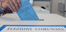 L'attesa per sapere chi sarà sindaco a Genova, Palermo e L'Aquila