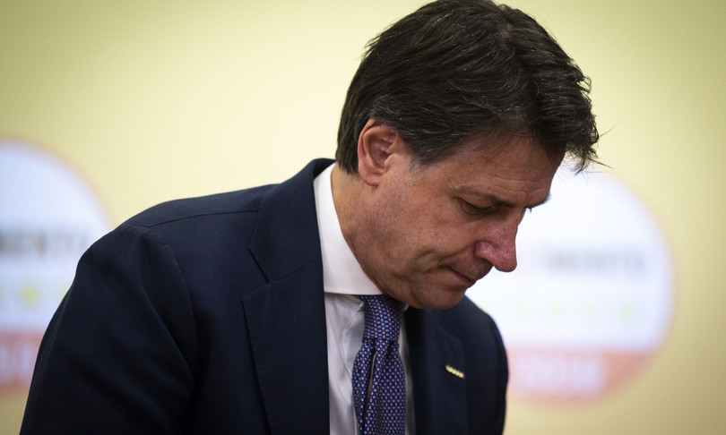 Crollo M5s cresce delusione ma Conte ora fase 2