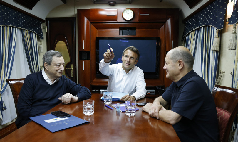 sfogliamondo cosa scrive stampa estera viaggio leader europei ucraina