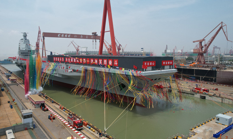 Fujian portaerei cinese sfida Usa