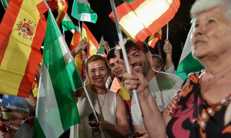 sfogliamondo domenica elettorale su giornali tutto mondo