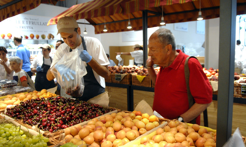 aumento acquisti consumi frutta verdura caldo afa