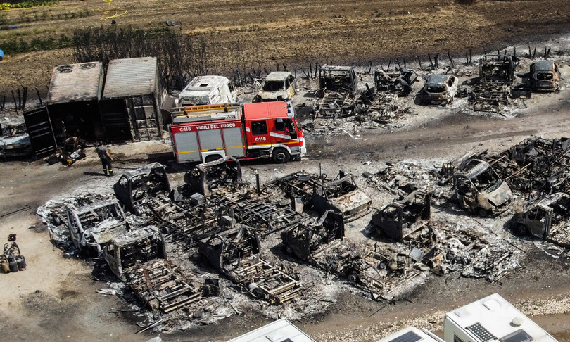 Incendi Roma 400 interventi in 72 ore emergenza