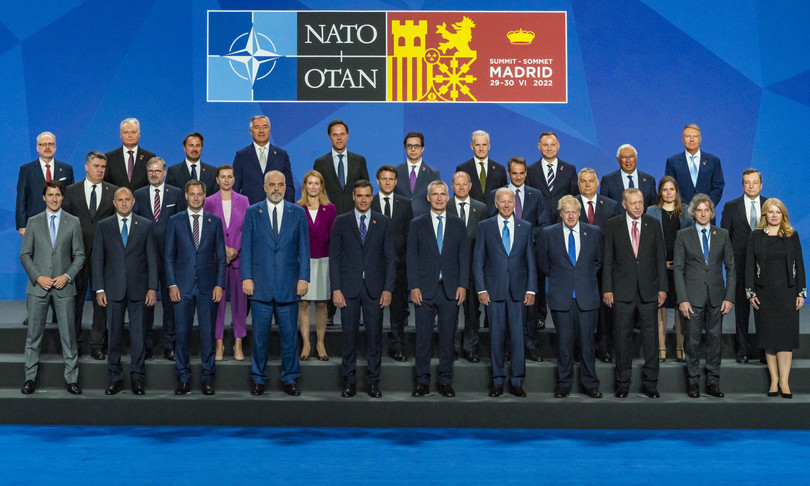 nato stoltenberg biden mosca ucraina