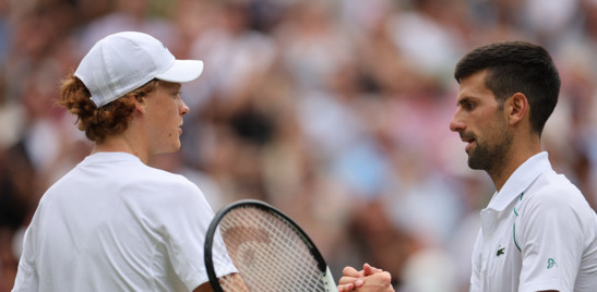 Sfuma il miracolo per Sinner a Wimbledon, Djokovic vince in 5 set