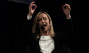 Per Meloni bisogna andare "subito al voto". E avverte il centrodestra