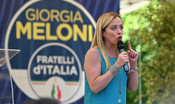Meloni: "La scelta è tra noi e il Pd, rivendichiamo diversità e chiediamo rispetto"