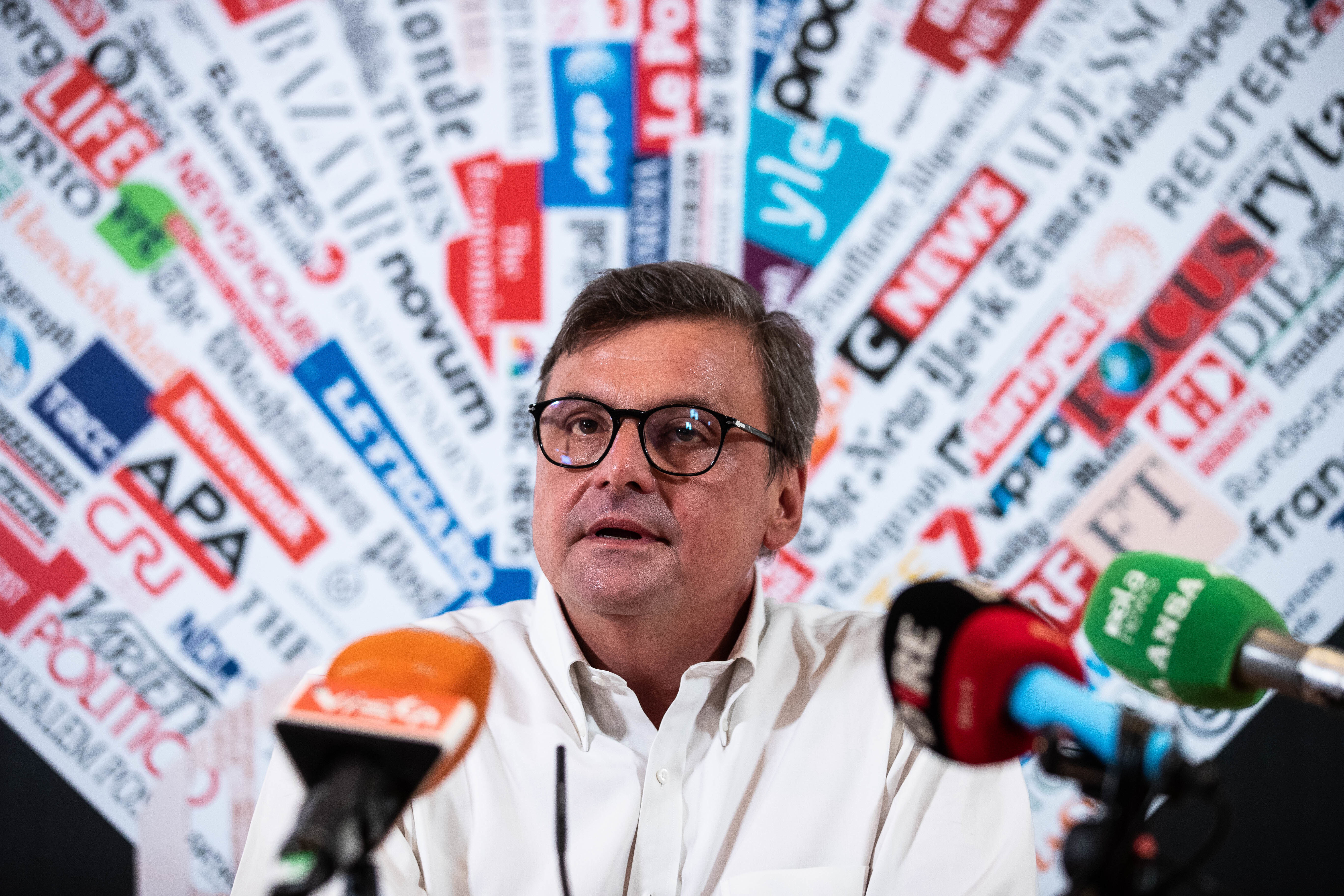 Toscana: Calenda, "Noi fuori se il programma lo decide Taverna"