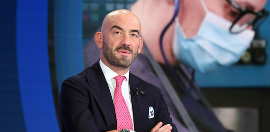 L'infettivologo Bassetti: "Pronto a fare il ministro"