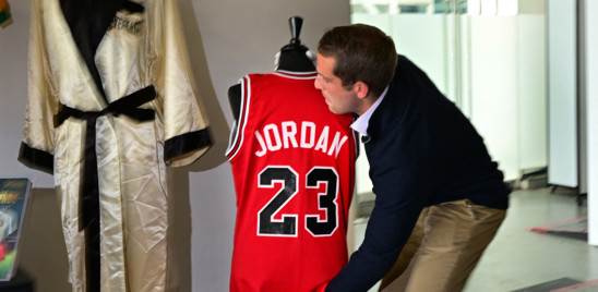 All'asta la maglia di Michael Jordan, vale 3-5 milioni di dollari