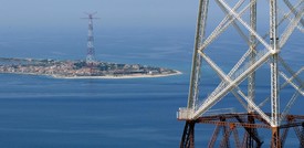 Berlusconi rilancia: "Serve il Ponte sullo stretto di Messina"