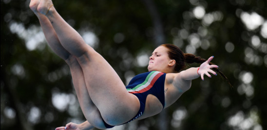 Chiara Pellacani conquista l'oro nel trampolino da 3 metri