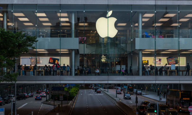 ingegnere furto segreti apple auto guida autonoma