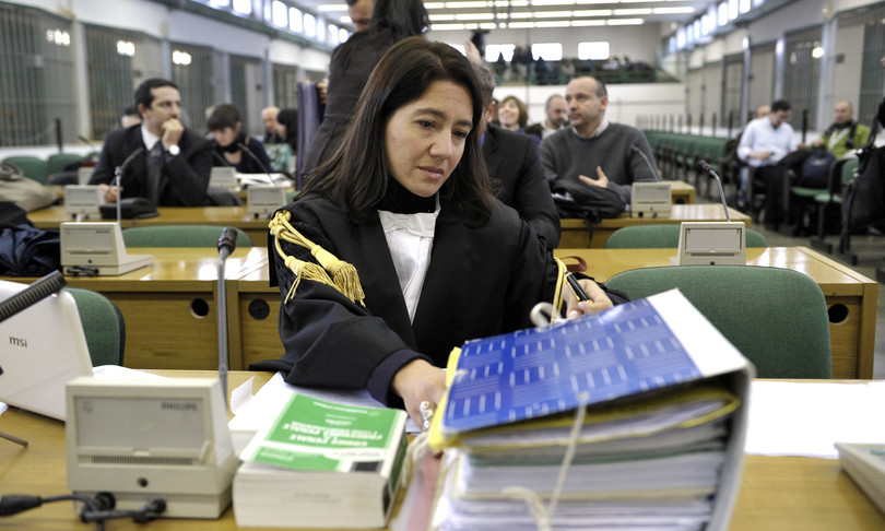 Tribunale Roma deciso sospendere processi troppo arretrato
