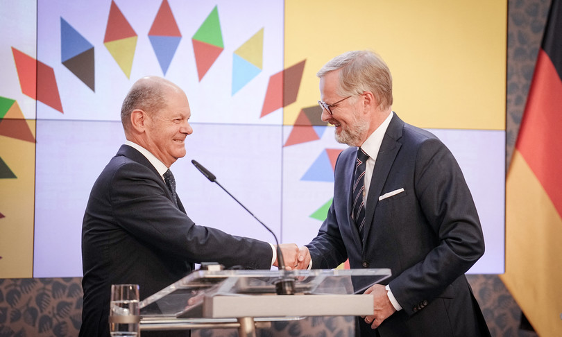ue olaf scholz allargamento veto energia