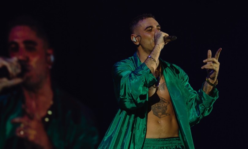 marracash riparte con persone tour show imperdibile fenomeno rap