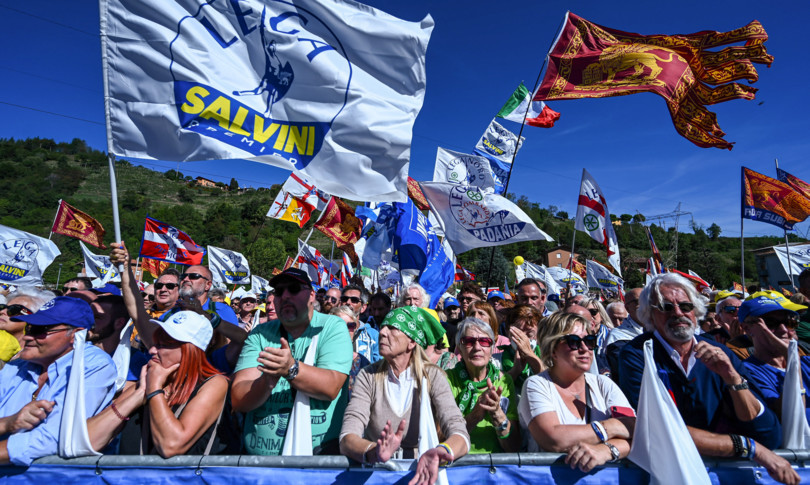 salvini lega pontida promette cancellazione canone rai