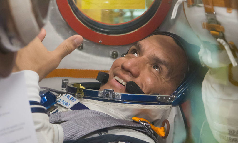 astronauta americano partito cosmonauti russi bordo Soyuz