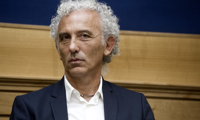dimissioni sindaco latina coletta anatra zoppa