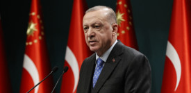 Erdogan all'opposizione: in Turchia il problema del velo è stato risolto