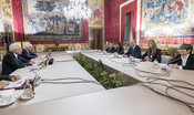 Opposizioni preoccupate: "Non faremo sconti"