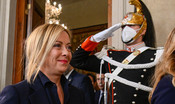 Il Premier donna divide le dem