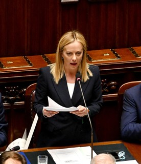Il governo Meloni chiede la fiducia alla Camera. "Combatteremo qualsiasi forma di razzismo e violenza"