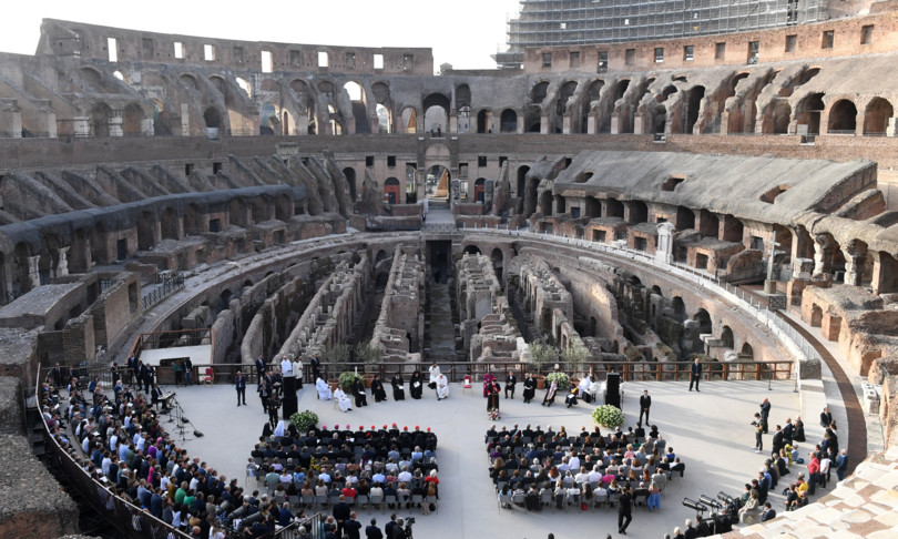 colosseo papa francesco grido pace