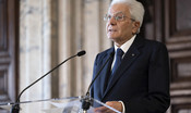 Mattarella: "Il covid non è sconfitto ma il peggio è passato"