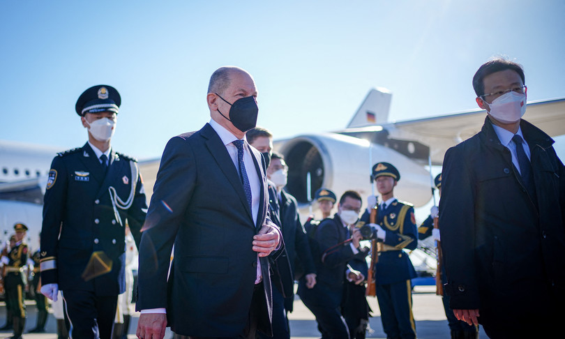 scholz in cina xi polemiche