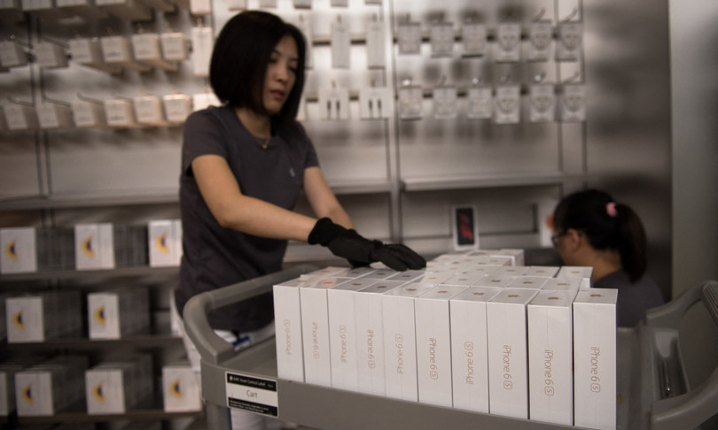 2022 anno nero per mercato smartphone