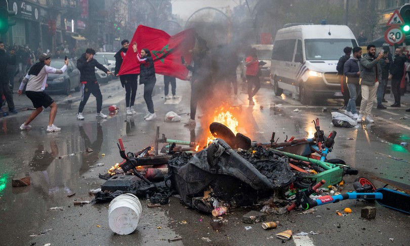 Marocco batte Belgio Bruxelles festa si trasforma in scontri