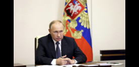 Putin apre e chiude: sì a negoziati sull'Ucraina ma non alle condizioni di Biden
