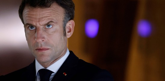 Macron parla con Musk: "Insieme a Twitter per la protezione digitale dei bambini"