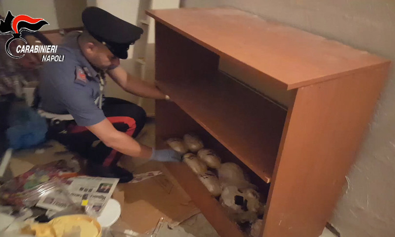 sconti mercato droga arresti catania