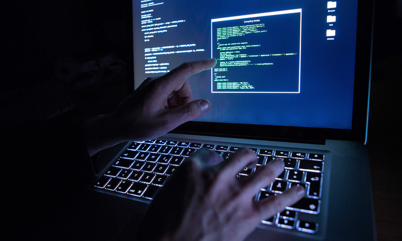 iran attivisti politici giornalisti mirino hacker teheran