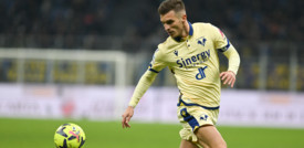 Il Verona prende ossigeno, Lecce battuto 2-0