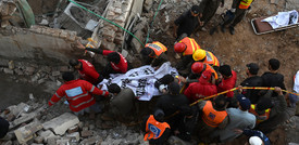 Kamikaze in moschea, almeno 61 morti a Peshawar