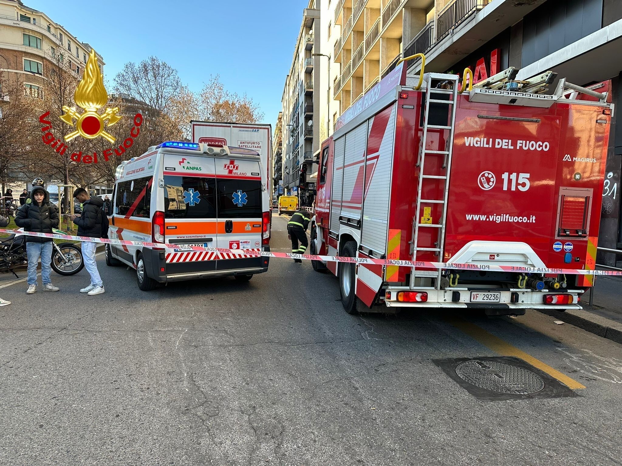 Operaio precipita dal tetto del Comune di Castel Vittorio in Liguria e muore