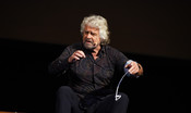 Beppe Grillo ‘benedice’ Schlein e incoraggia Conte 