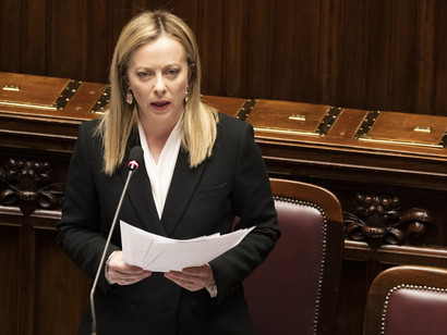 Meloni a Schlein: “Il salario minimo per legge non è la soluzione"