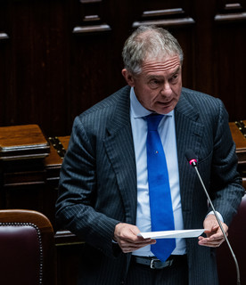 Ddl concorrenza, ecco i contatori intelligenti. Proroga di 12 anni per gli ambulanti