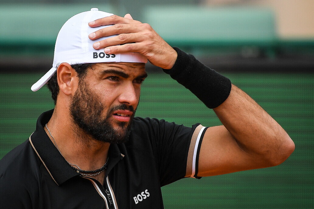 L'accusa di Berrettini: "Hanno minacciato la mia famiglia"