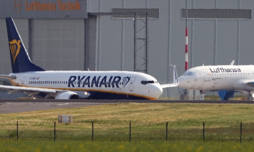 ryanair cancella voli in tutta europa sciopero controllori francia
