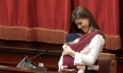 Federico, il primo bebé nell’Aula della Camera