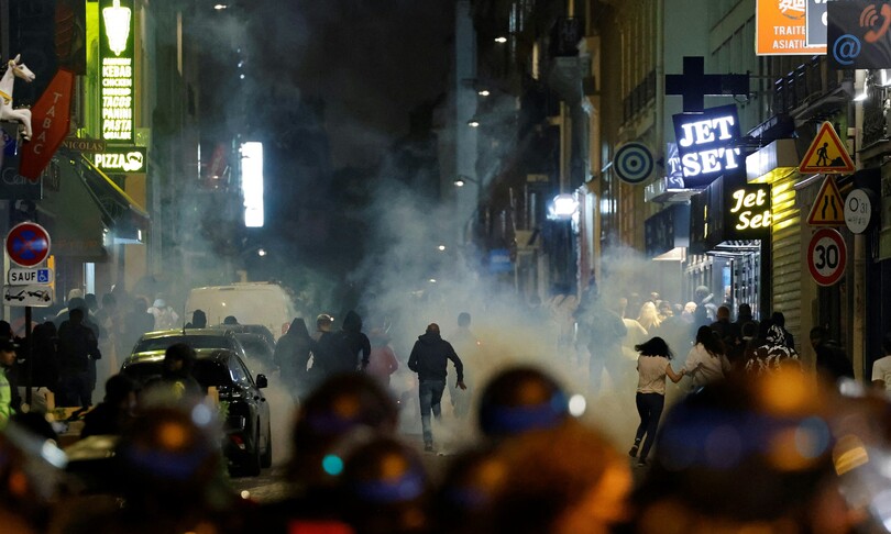 notte calma francia nonna nahel basta violenze
