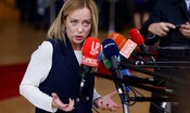 Meloni: "Tempi rapidi per la manovra, nessun problema con Tajani e Salvini"