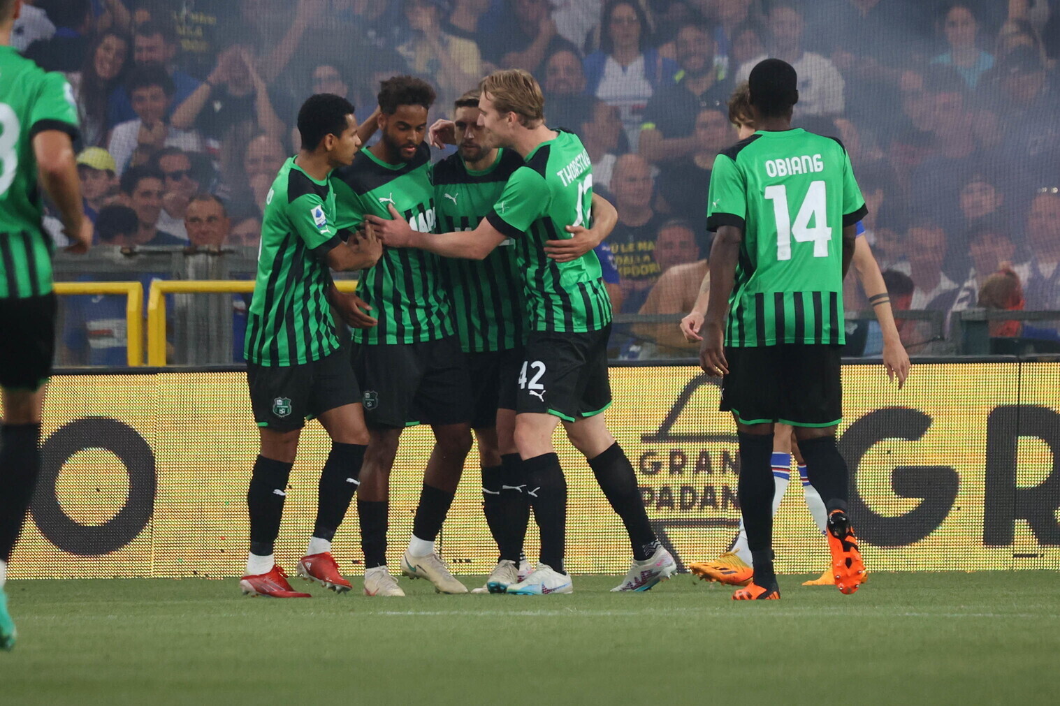 'Fuochi d'artificio' a Reggio Emilia, il Sassuolo batte 3-2 la Juve